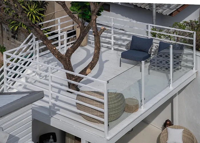 Santitham Pool Villa I 5 Bedrooms I Walkable I Entire Villa